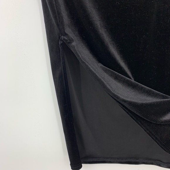 Boohoo 4 skirt Velvet split side midi Black - Picture 2 of 6